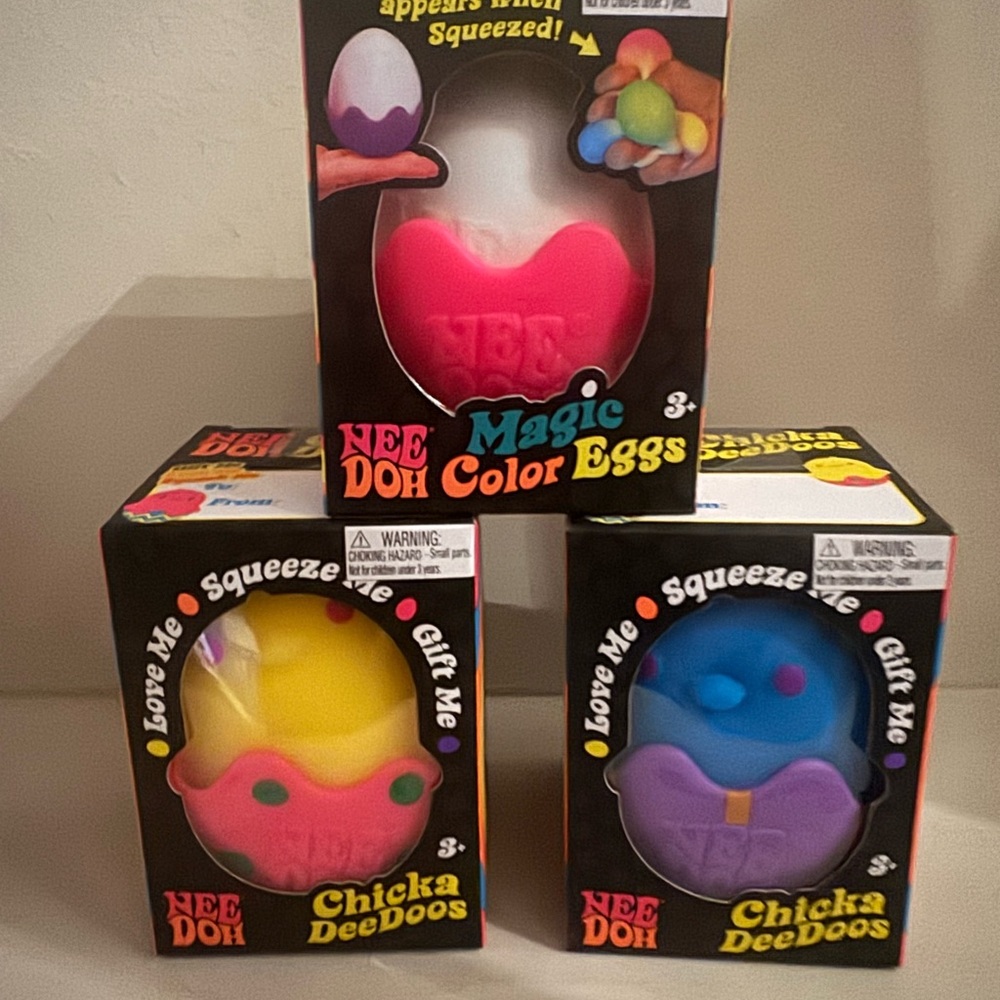 Kids Magic Color Eggs & Chicka DeeDoos - Multi-Color Pack